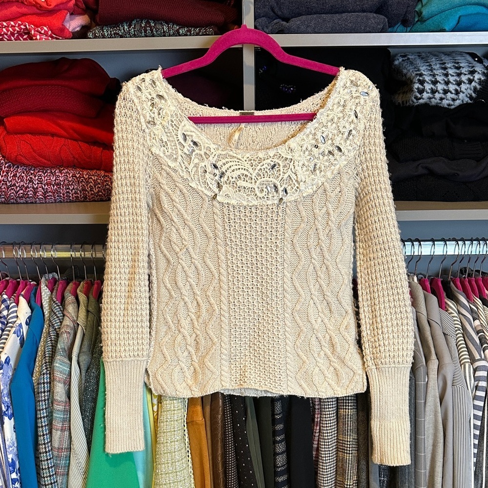 Free People 40% wool cream/white lace long sleeve scoop neck sweater size XS